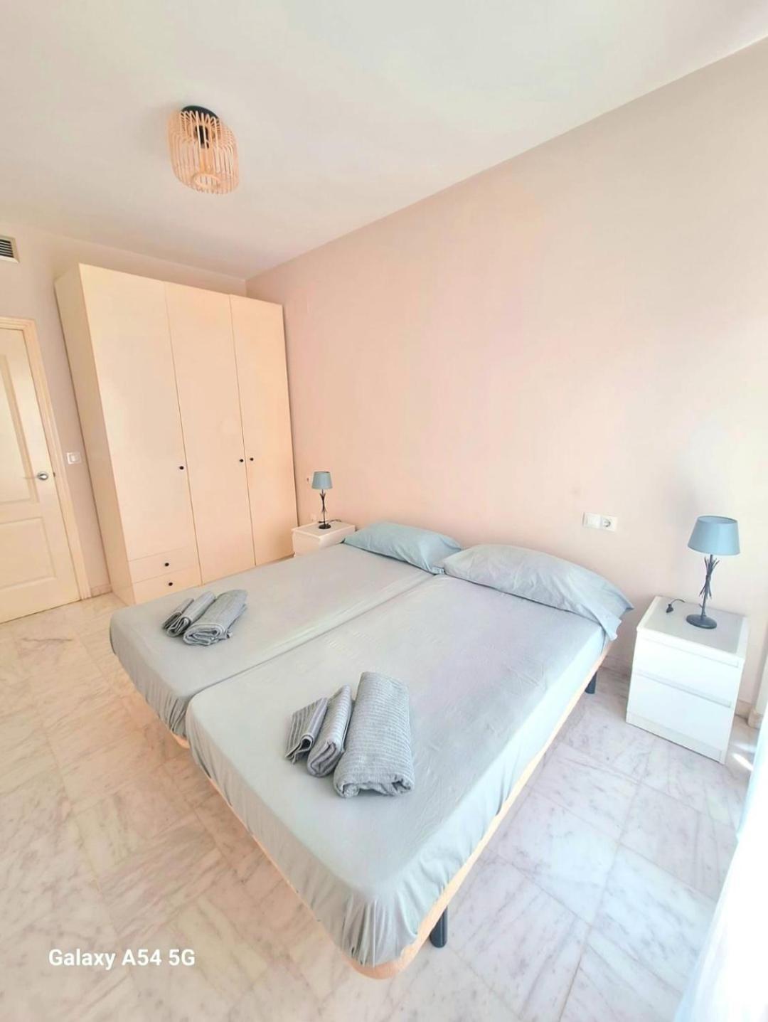 Apartamento Triana Севилья Экстерьер фото